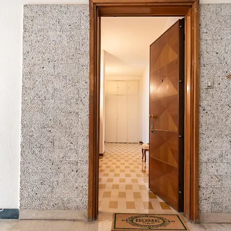 Lägenhet Gerry's House