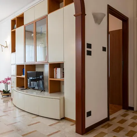 Daire Gerry's House *